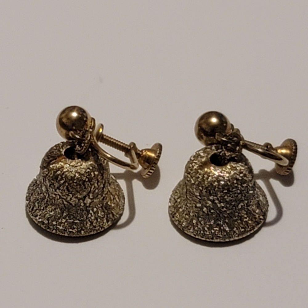 Silver tone sparkly bells earrings screw backs Holiday Christmas winter
